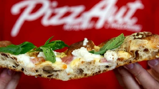 Arriva nel milanese la prima pizzeria italiana gestita da ragazzi autistici